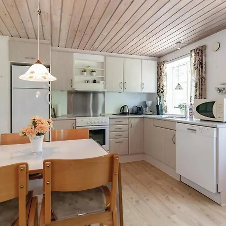 Skagenhuset Lejl, 2 * Allinge-Sandvig